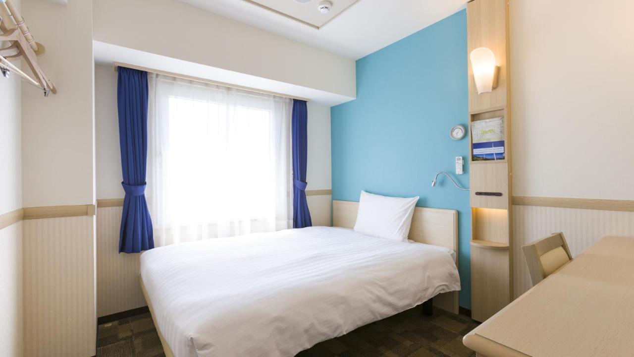 Toyoko Inn Ebina Eki Higashi Guchi Экстерьер фото